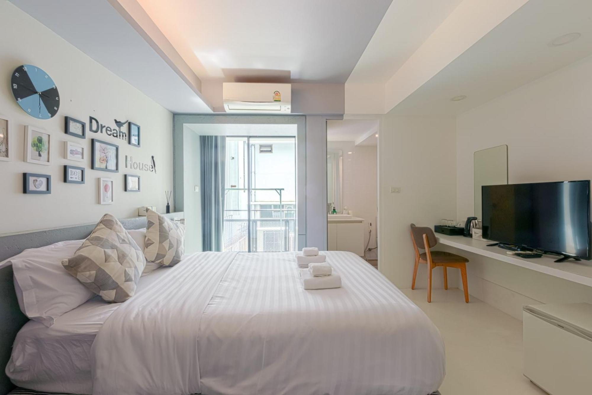 24 Hills Hotel กรุงเทพมหานคร ภายนอก รูปภาพ